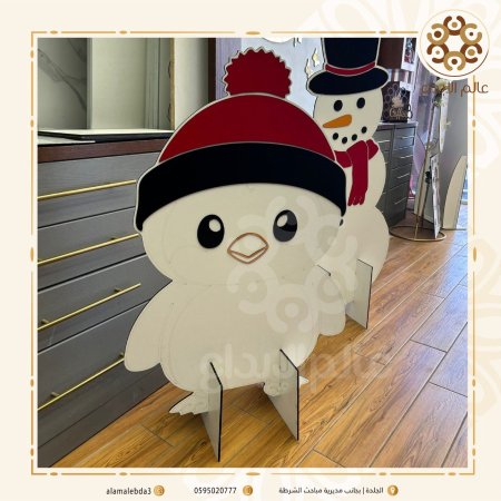 مجسم البطريق فقط